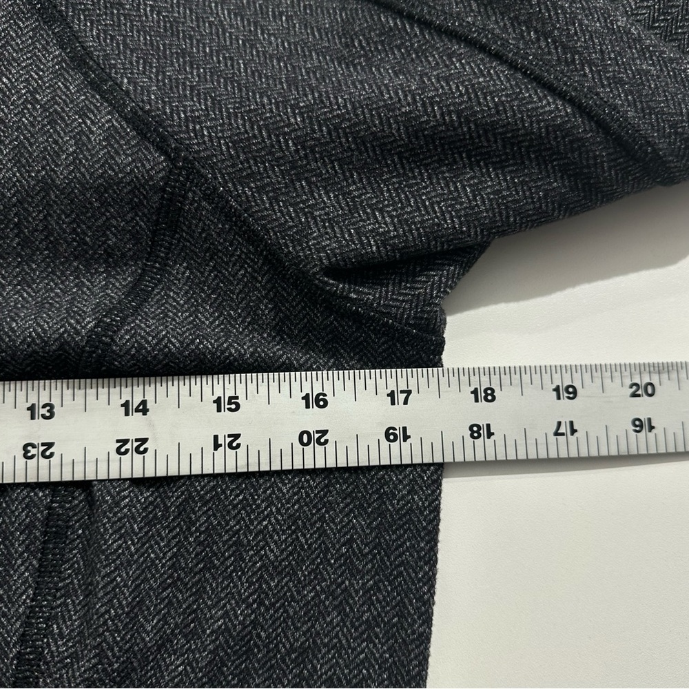 Lululemon Think Fast Pullover Hoodie Size 8 - Picture 11 of 12